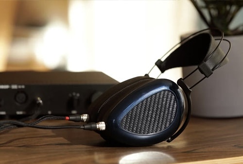 A Closed-Back Planar Magnetic Favorite