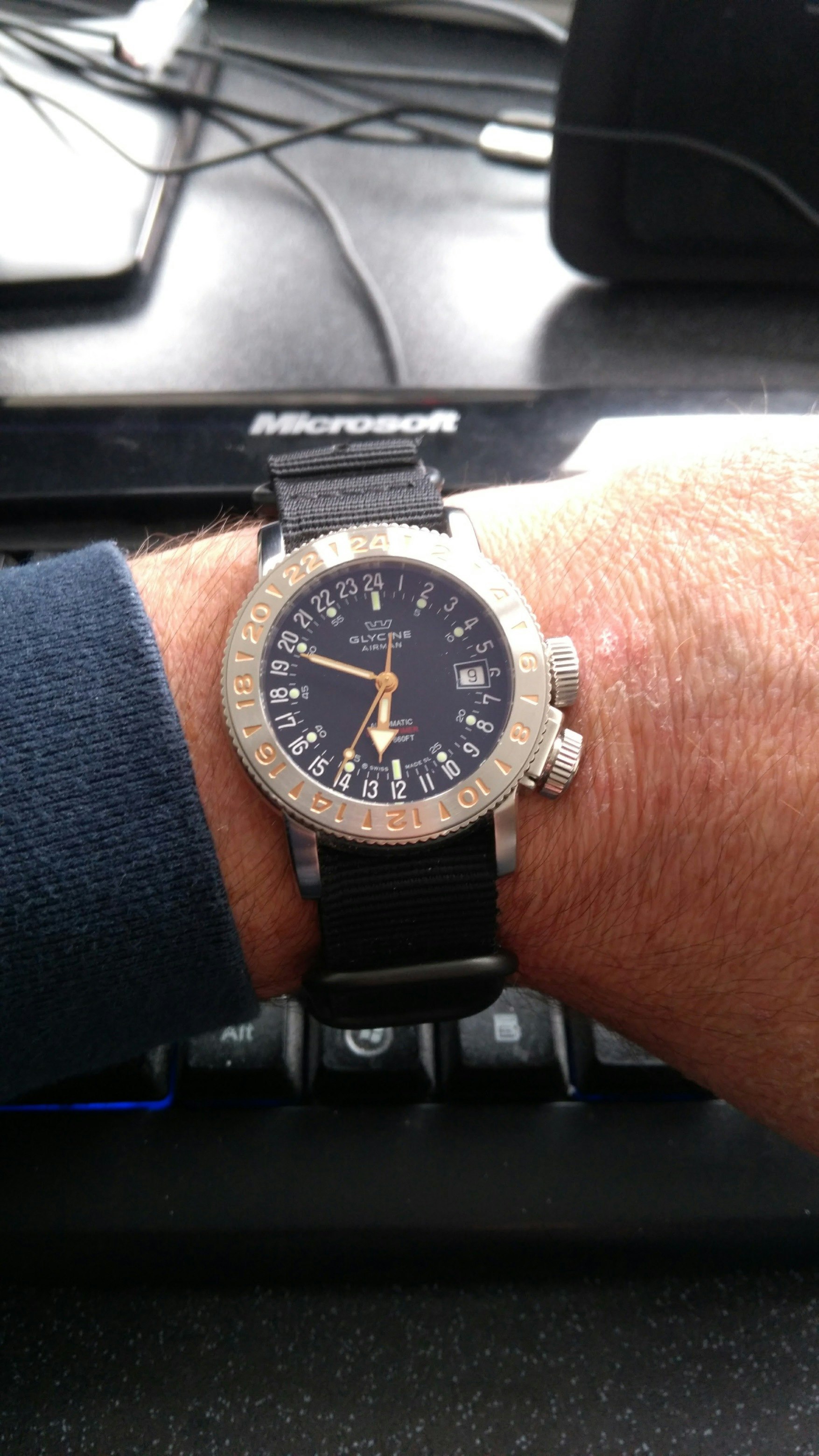 massdrop glycine airman