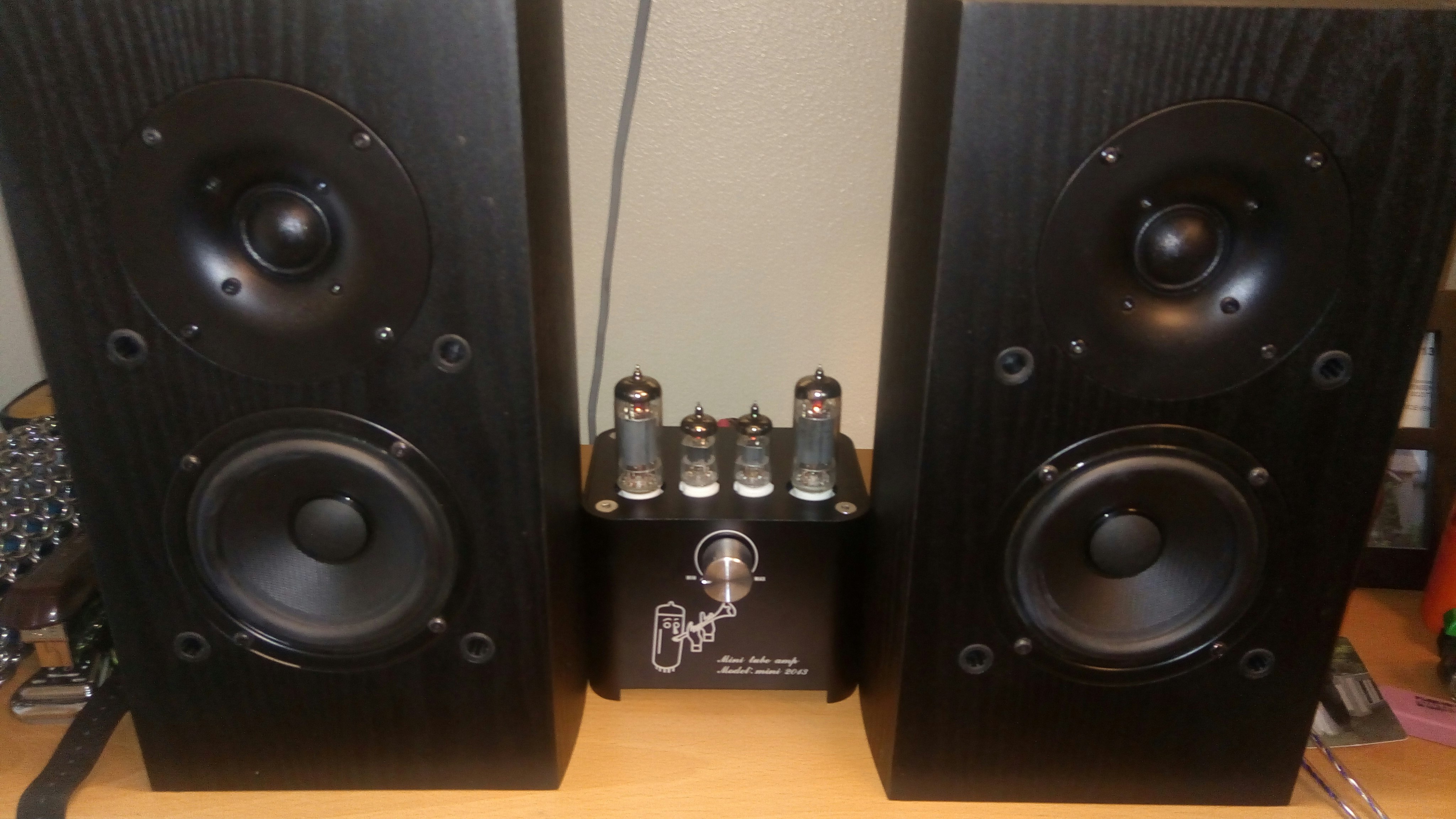 Shop Energy Cb 20 Bookshelf Speakers Pair Black Discover