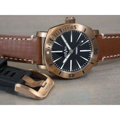 Bronze Moray 42mm | STEVRAL WATCHES