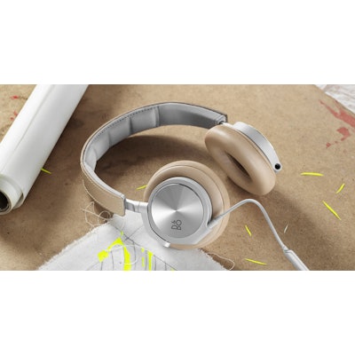 
        BeoPlay H6 - Premium materials delivering top sound quality
        