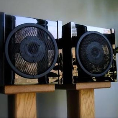 NVA Cube2 Loudspeakers