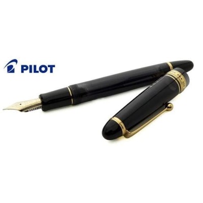 Pilot Custom 823 Fountain Pen Clear Black