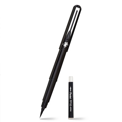 Amazon.com : Pentel Arts Pocket Brush Pen, Includes 2 Black Ink Refills (GFKP3BP