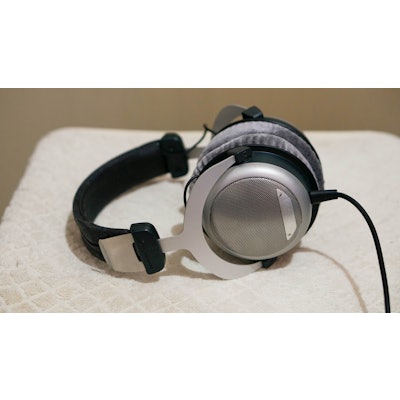 Amazon.com: Beyerdynamic DT 880 Premium 600 ohm HiFi headphones: Home Audio & Th