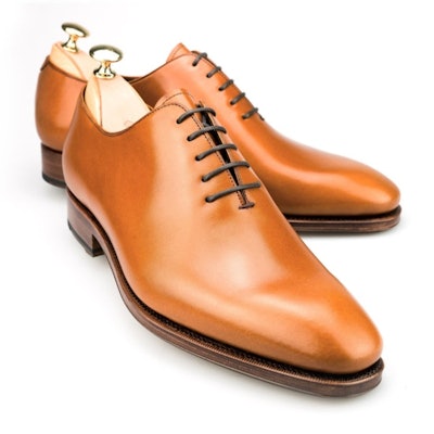 
Tanned Wholecut Oxford Shoes | CARMINA 