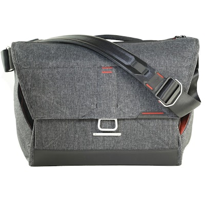 BLACK FABRIC Everyday Messenger Bag | Peak Design  (instead of grey/brown fabric