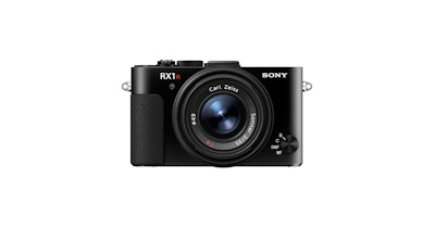 Pro Compact Full Frame 35mm Digital Camera | RX1RM II | Sony USFonticon_Zeiss_lo