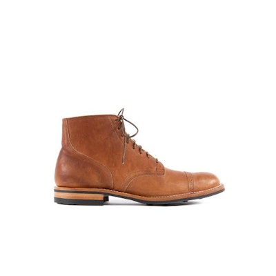 
  Service Boot Tan Washed Horsehide

  

  

  
    – Viberg Boot
  
icon-accou