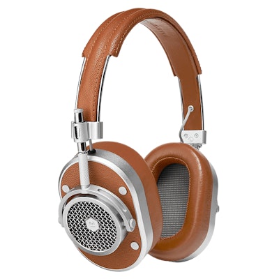 MH40 Noise Isolating Over Ear Headphones | Master & Dynamic