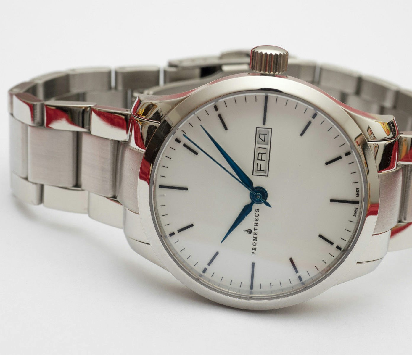 White dial watch with blue hands new arrivals