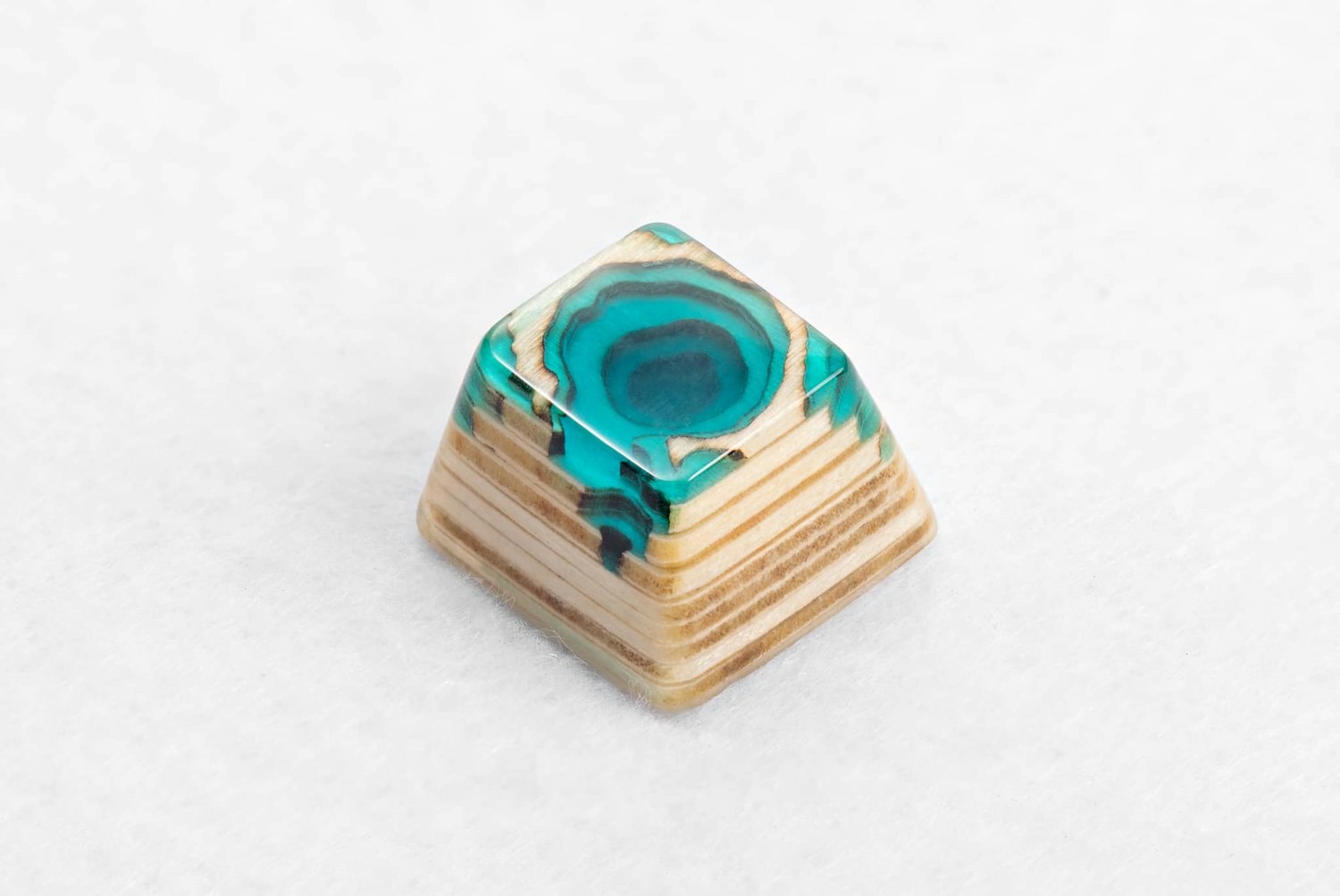 Artifact series - Oasis artisan keycap - Jelly Key - Keyboard