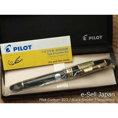 Pilot (NAMIKI) Custom 823 Black Smoke 14K Medium-nib Plunger-vacuum fill system 