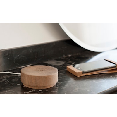 Pebble Wireless Charger by Oree