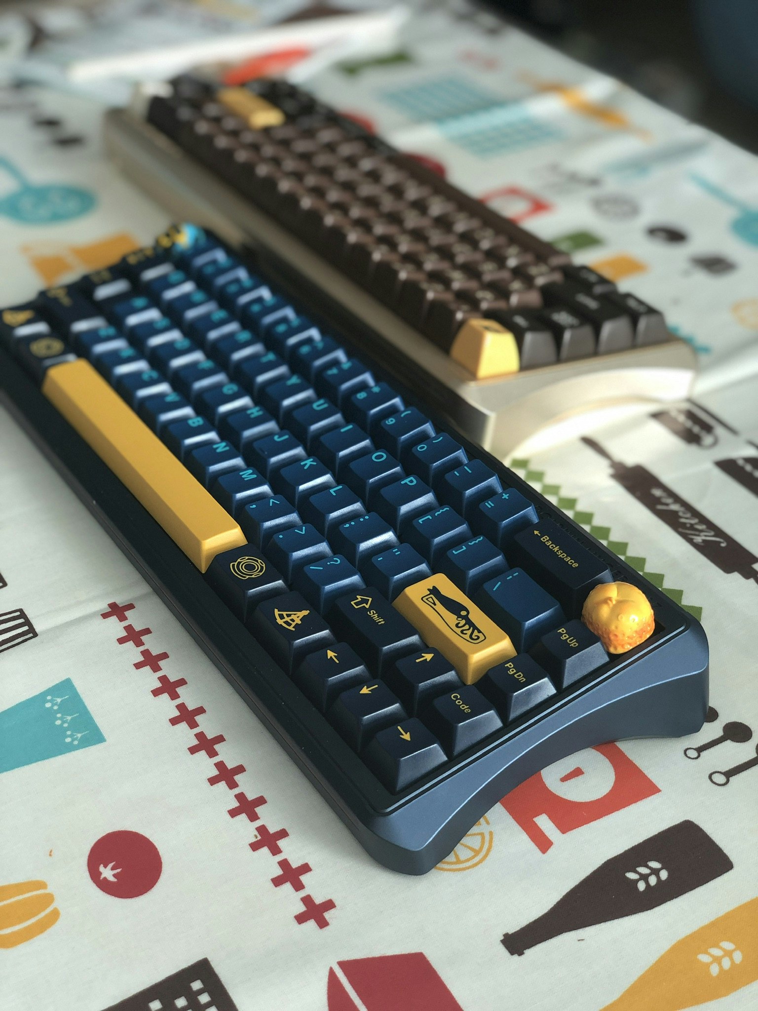 GMK キーキャップ NAUTILUS R2 base + Novelties クラシックな人気商品