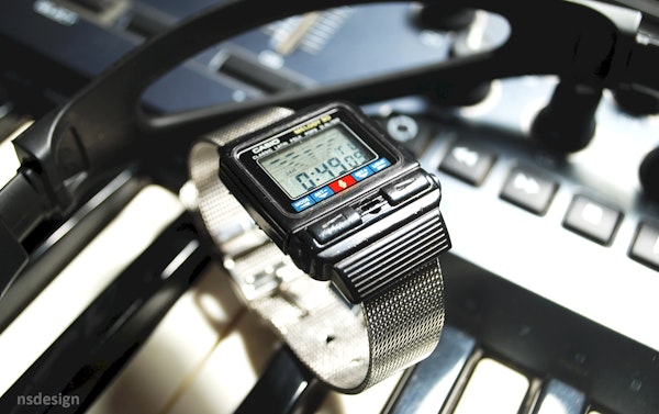 Casio M 30 Melody 80 s Retro Electronic Watch Drop