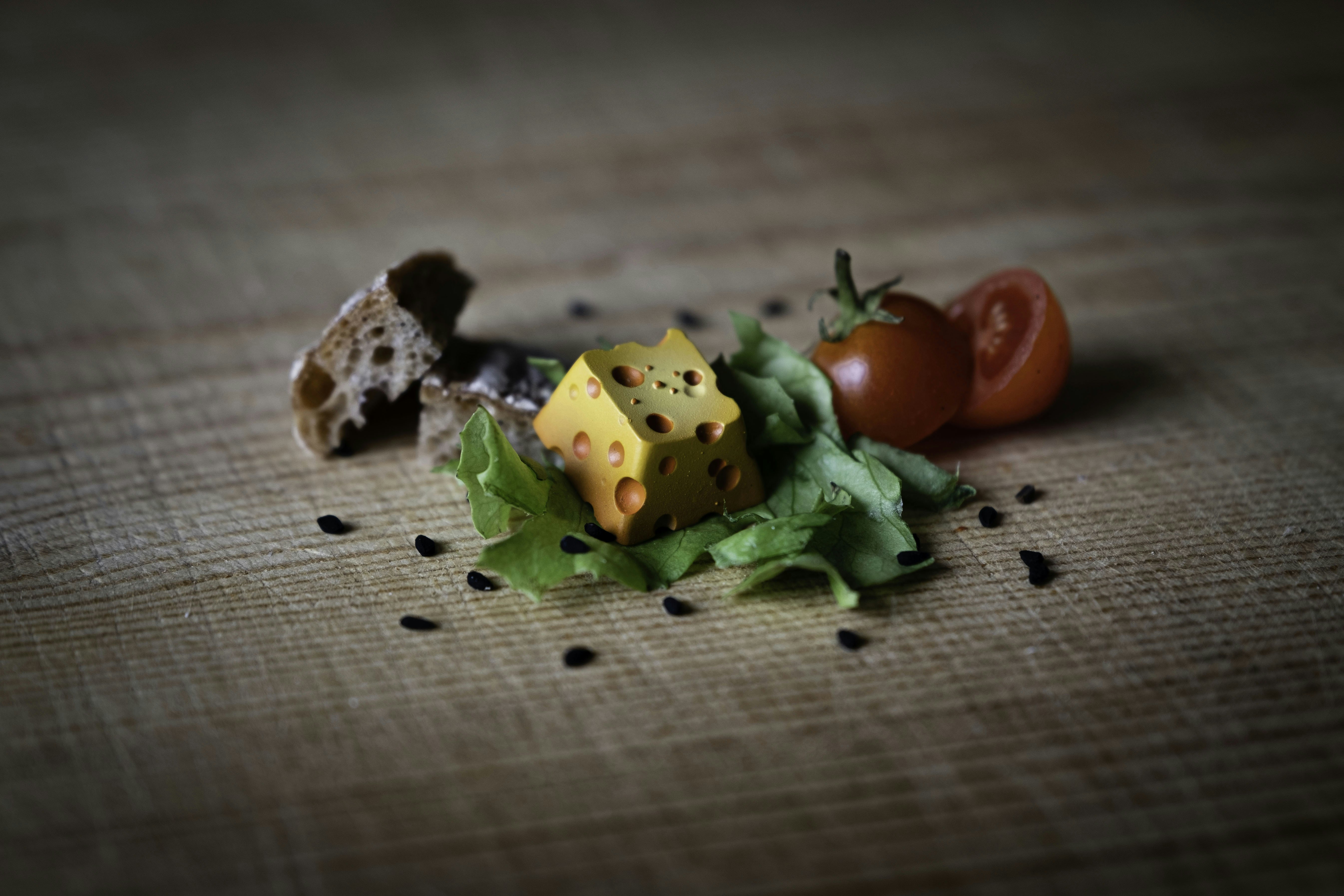 Dwarf Factory Foodie Artisan Keycap | Mechanical Keyboards