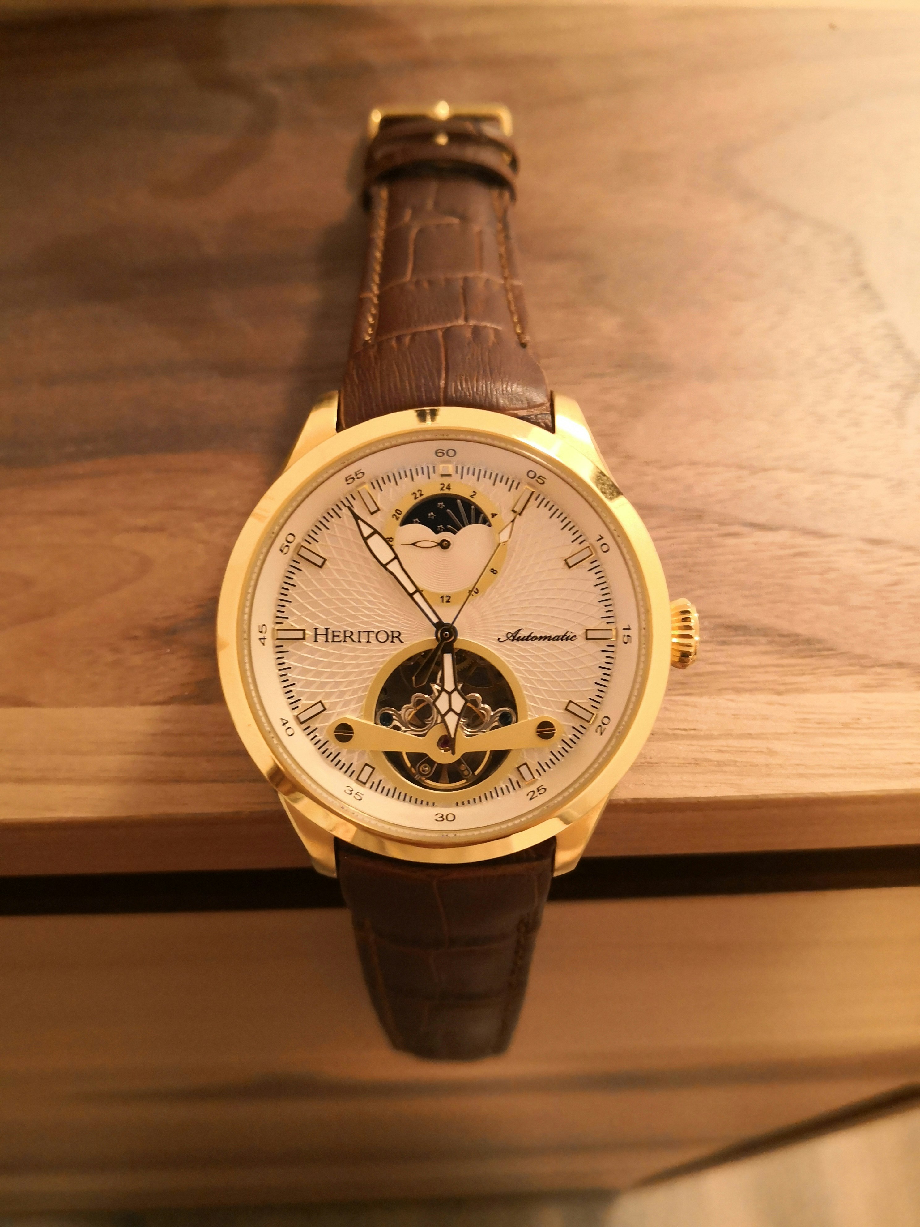 Heritor gregory moonphase automatic on sale watch