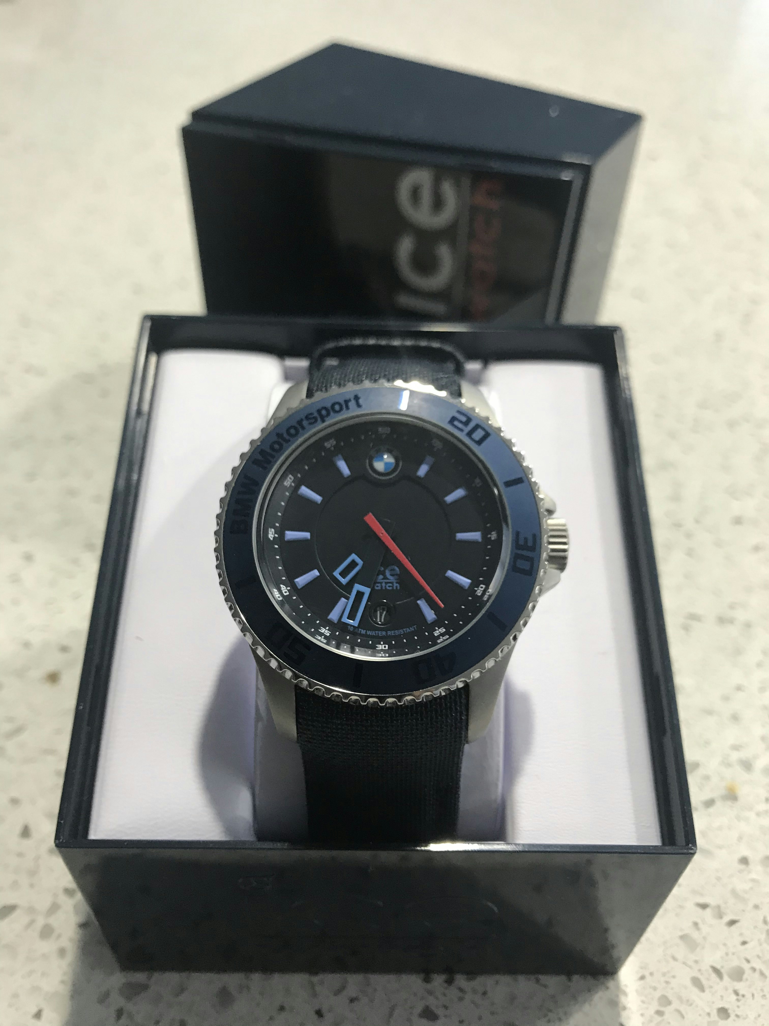 Ice-Watch BMW Motorsport Steelダーク&ライトブルー Ice-Watch - BMW