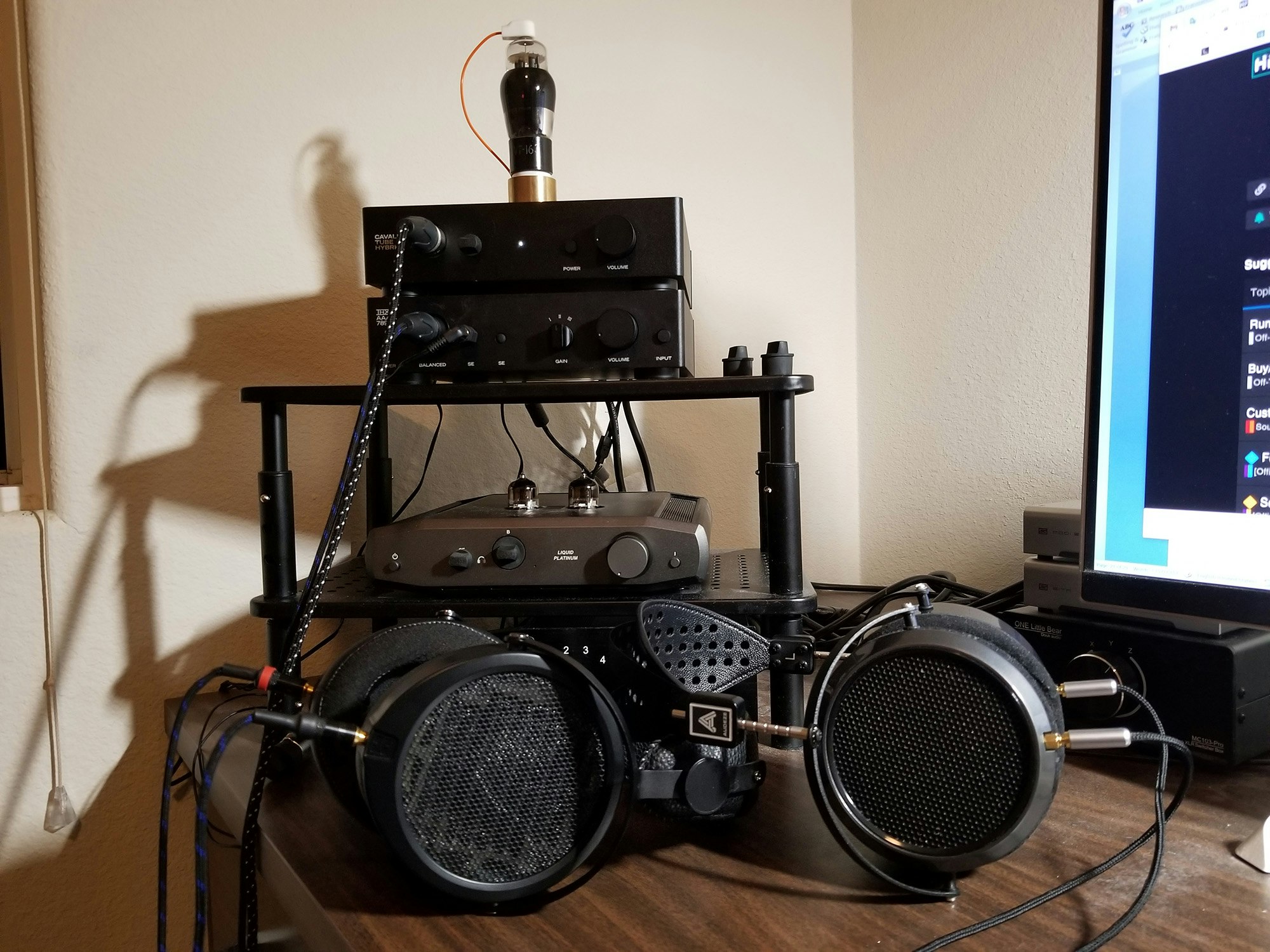 Drop + HIFIMAN HE5XX Planar Magnetic Headphones | Audiophile