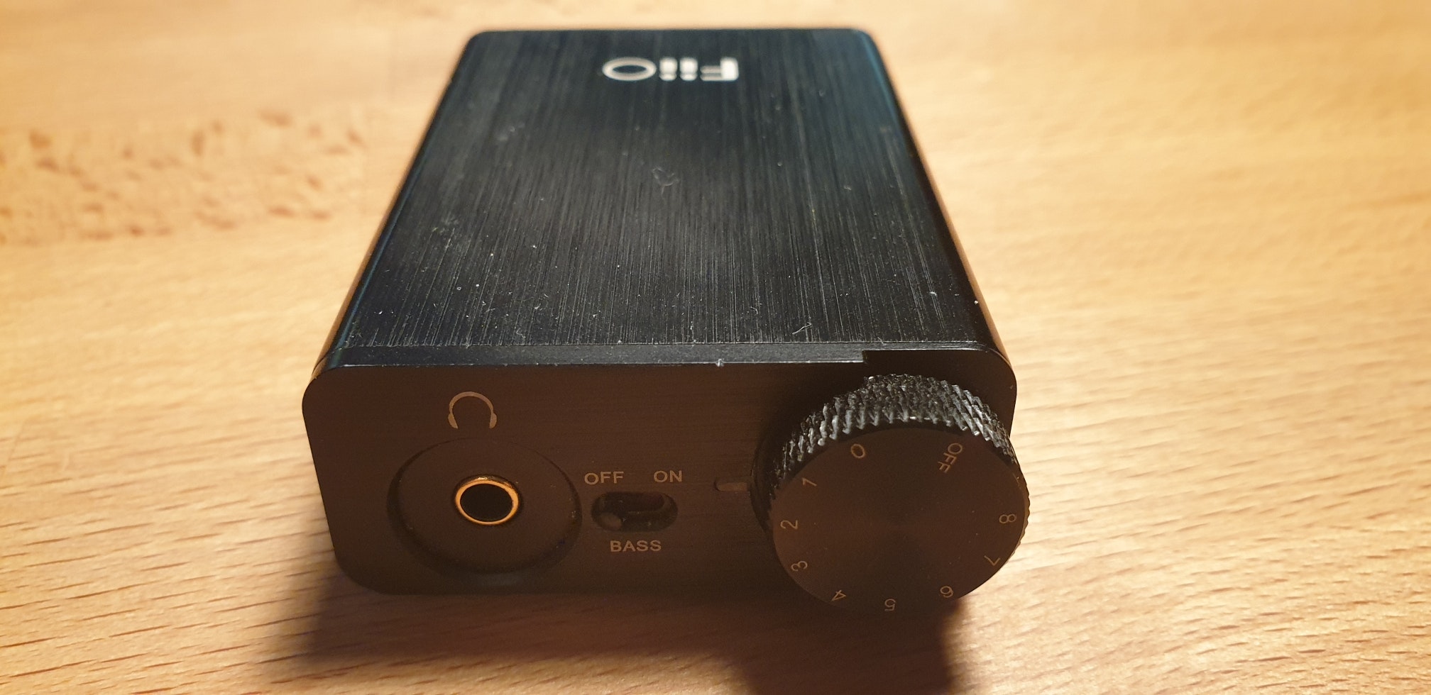FiiO E10K USB DAC and Headphone Amplifier Audiophile DACs