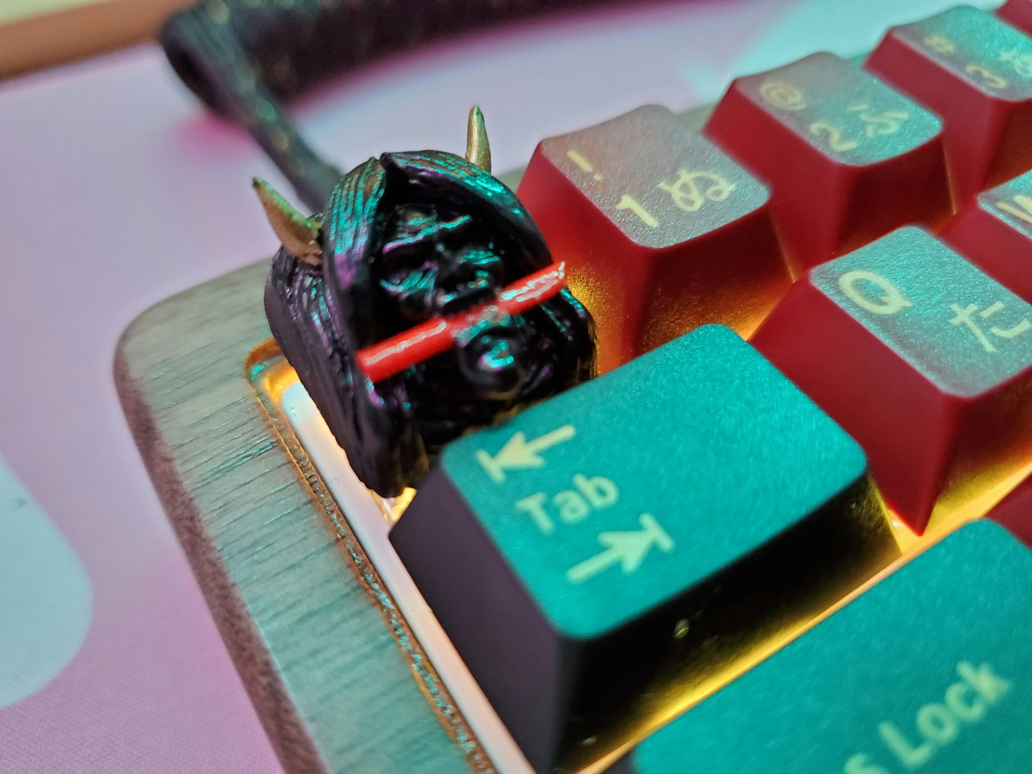 Keycap Artigianale B.O.B Handcraft YASHA – Aka/Trasparente Per Tastiera Meccanica