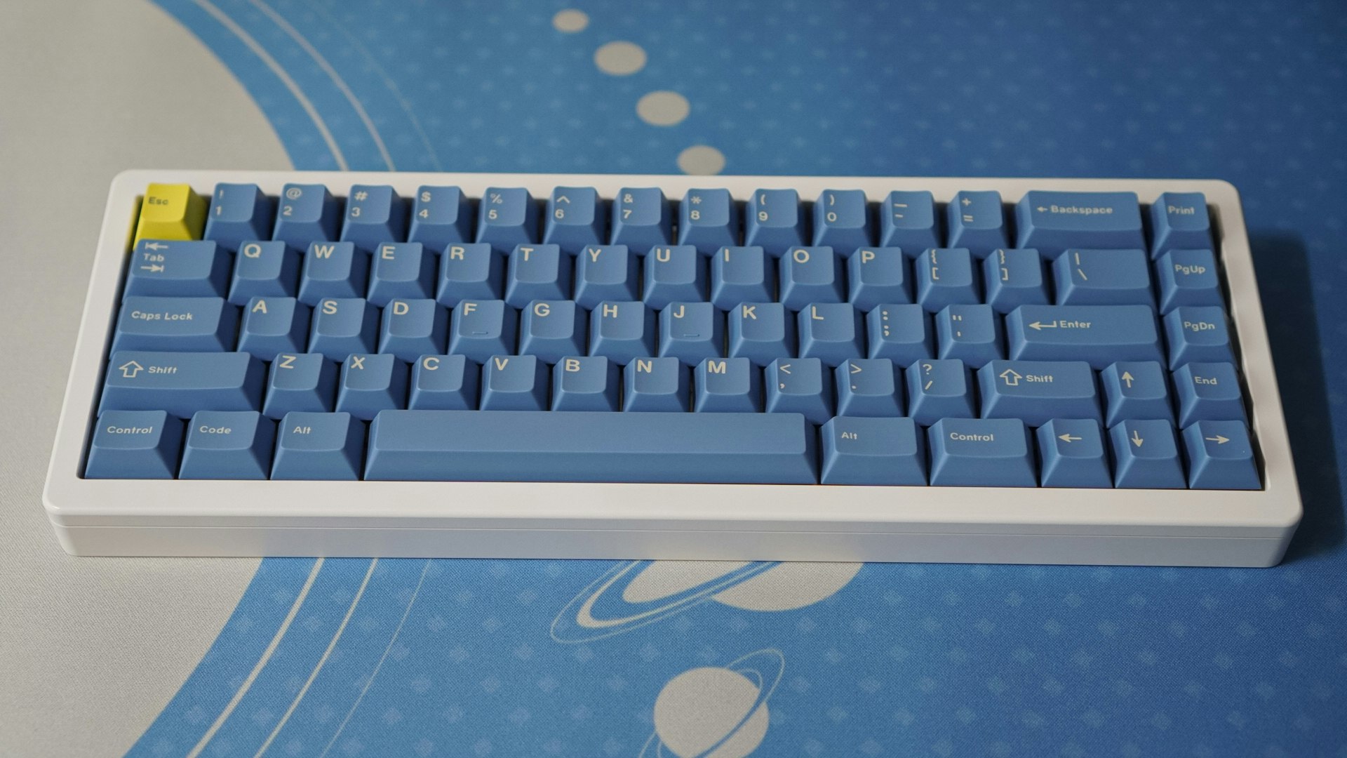 DROP MiTo MT3 Godspeed R2 Keycap Set， PBT Hi-Profile， Cherry MX Compatible  with 60%， 65%， 75%， TKL， WKL， and Ortholinear Keyboards (Apollo Base Kit)  人気の中古 スマホ、タブレット、パソコン