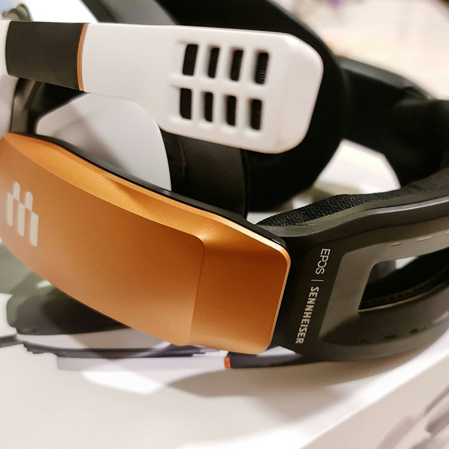 EPOS GSP 600 ＋ GSA 601C Amazon.com: EPOS GSP600 Series Cooling Earpads GSA 601C