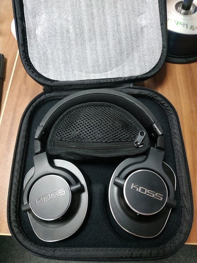 Koss Pro4S Headphones | Audiophile | Headphones | Closed