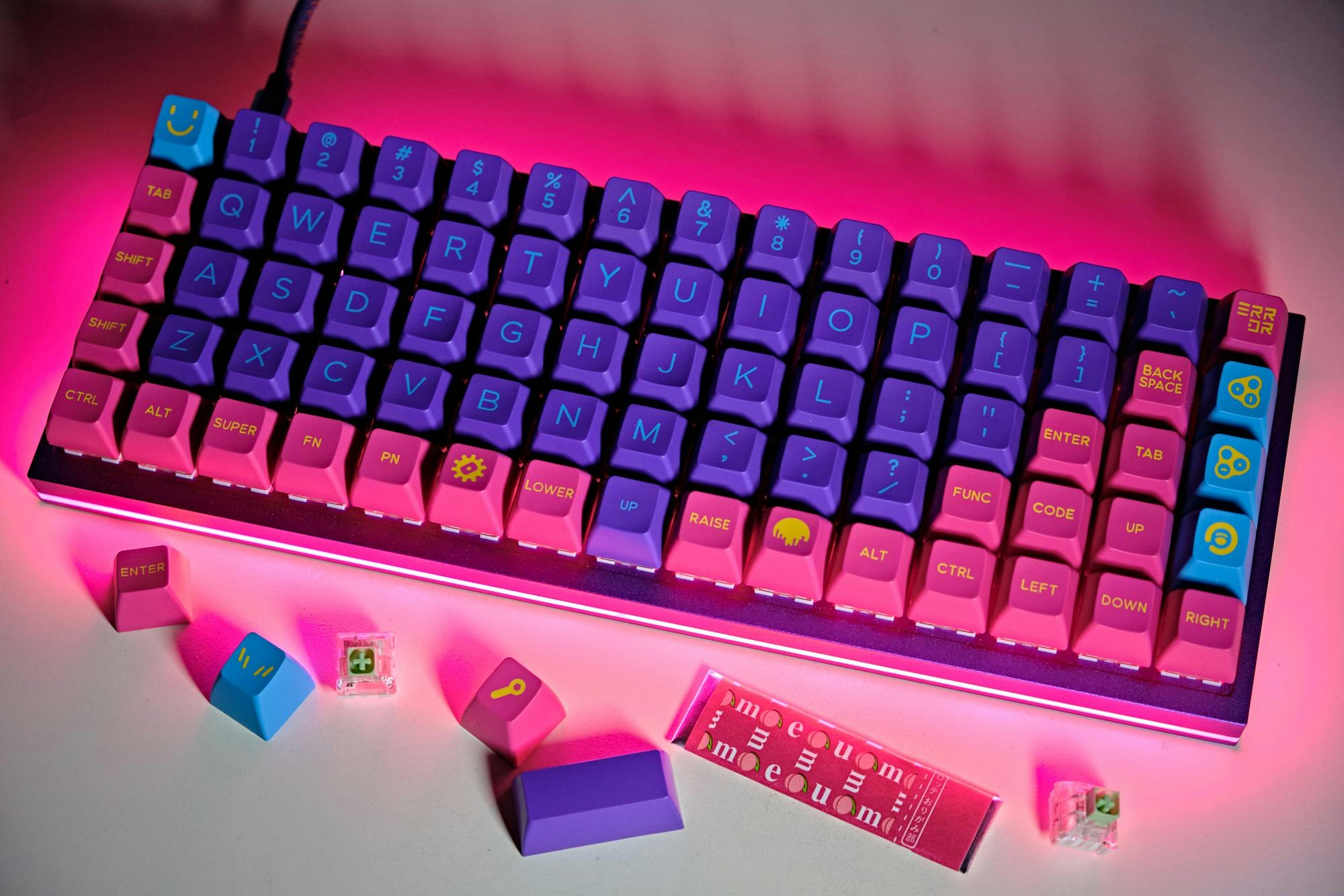 Domikey SA Cyberpunk キーキャップセット Domikey SA Cyberpunk abs doubleshot keycap pumper mx stem
