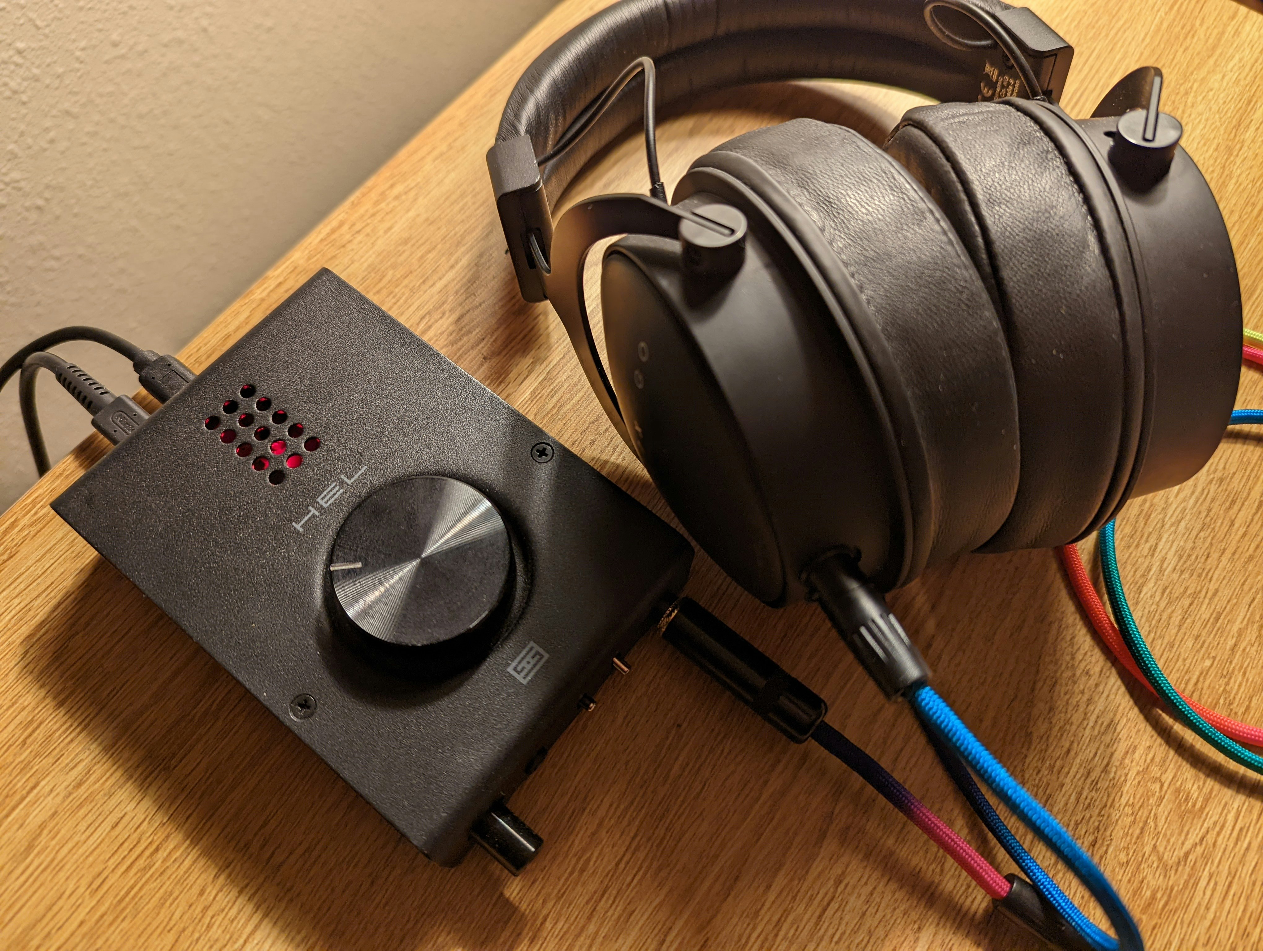 Schiit Audio HEL2E ゲーミング アンプ USB オーディオ-