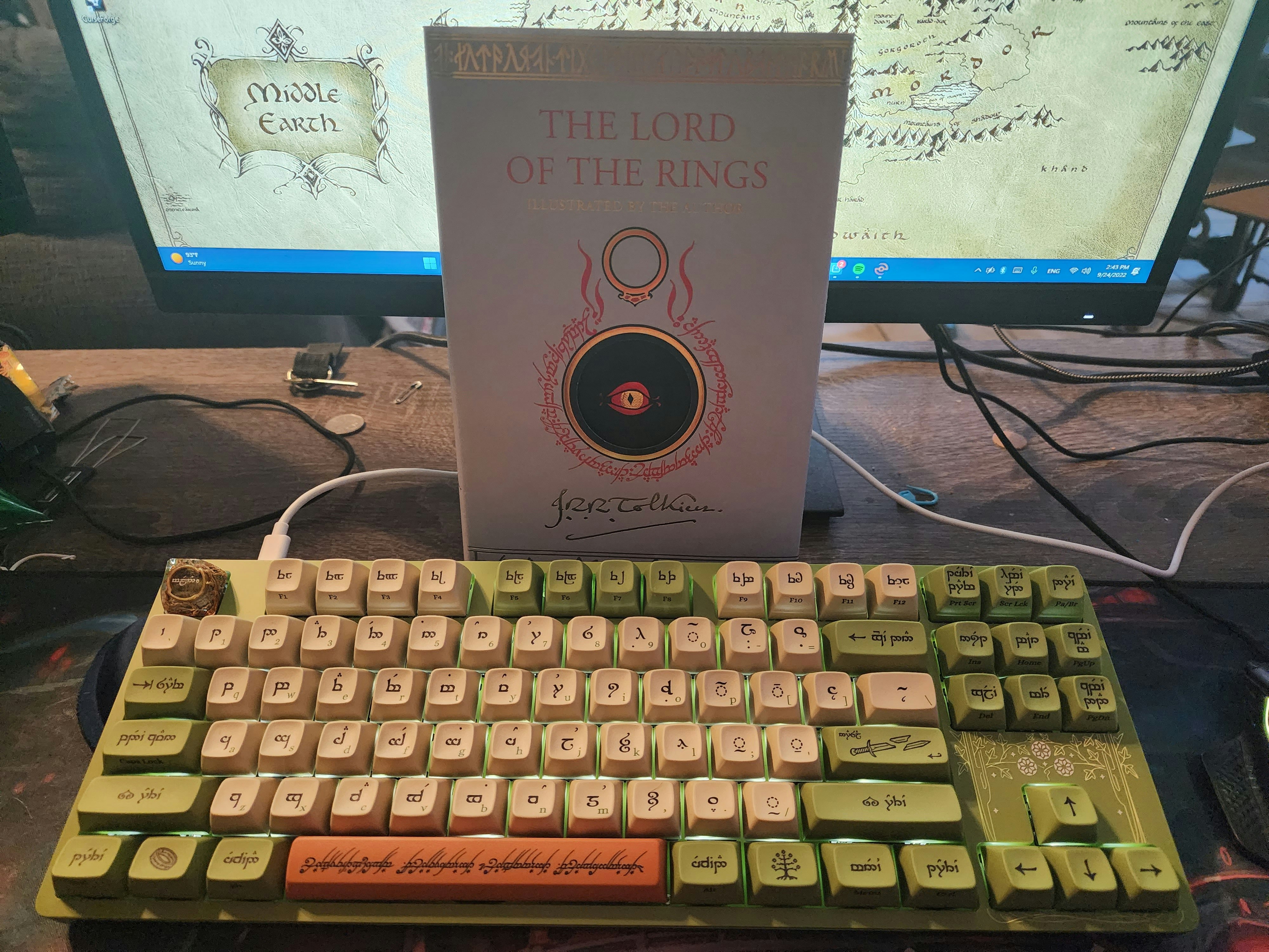 Drop + The Lord of the Rings™ Elvish Keyboard Mechanical Keyboards