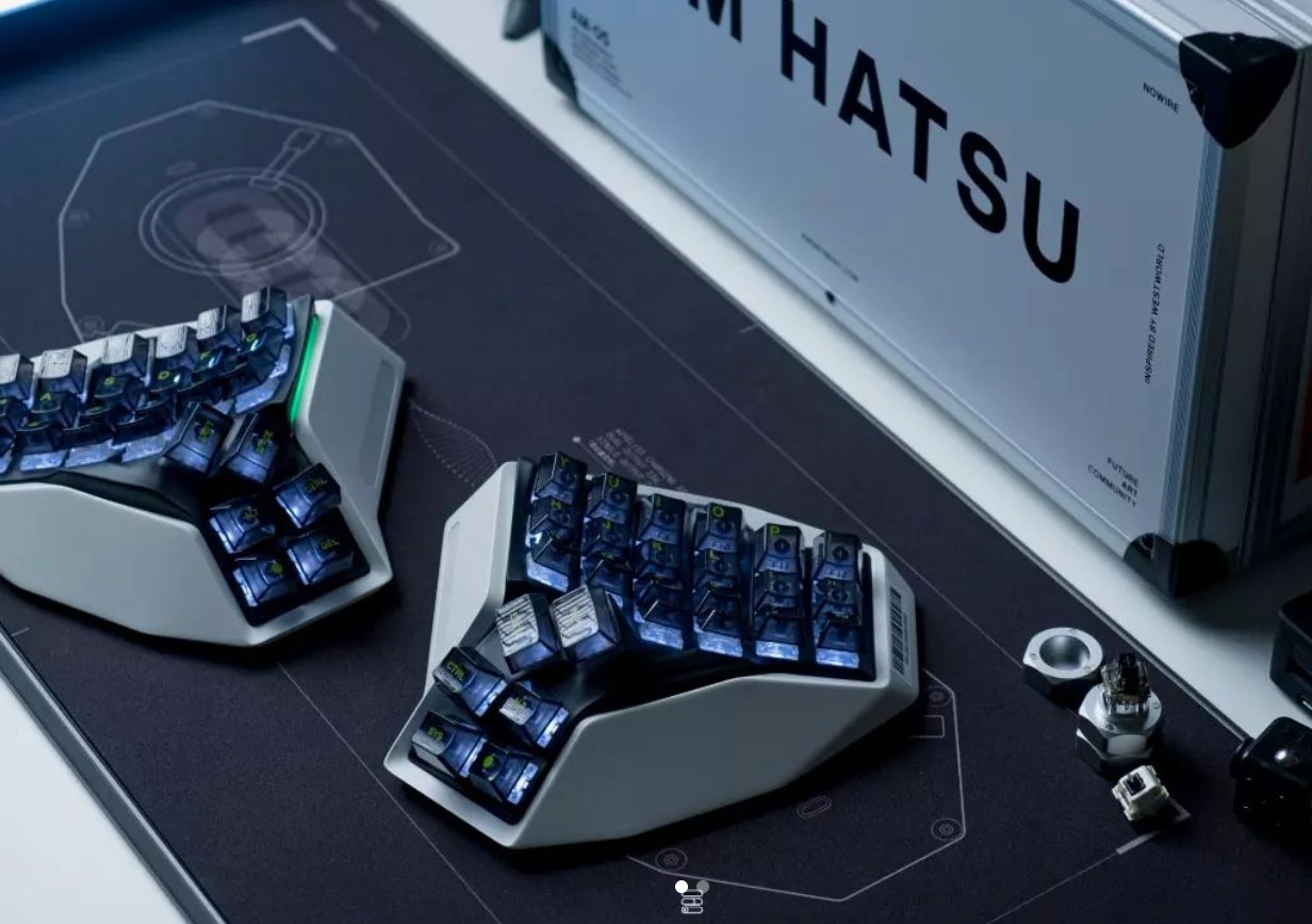 Angry Miao HATSU Wireless Split Ergonomic Keyboard