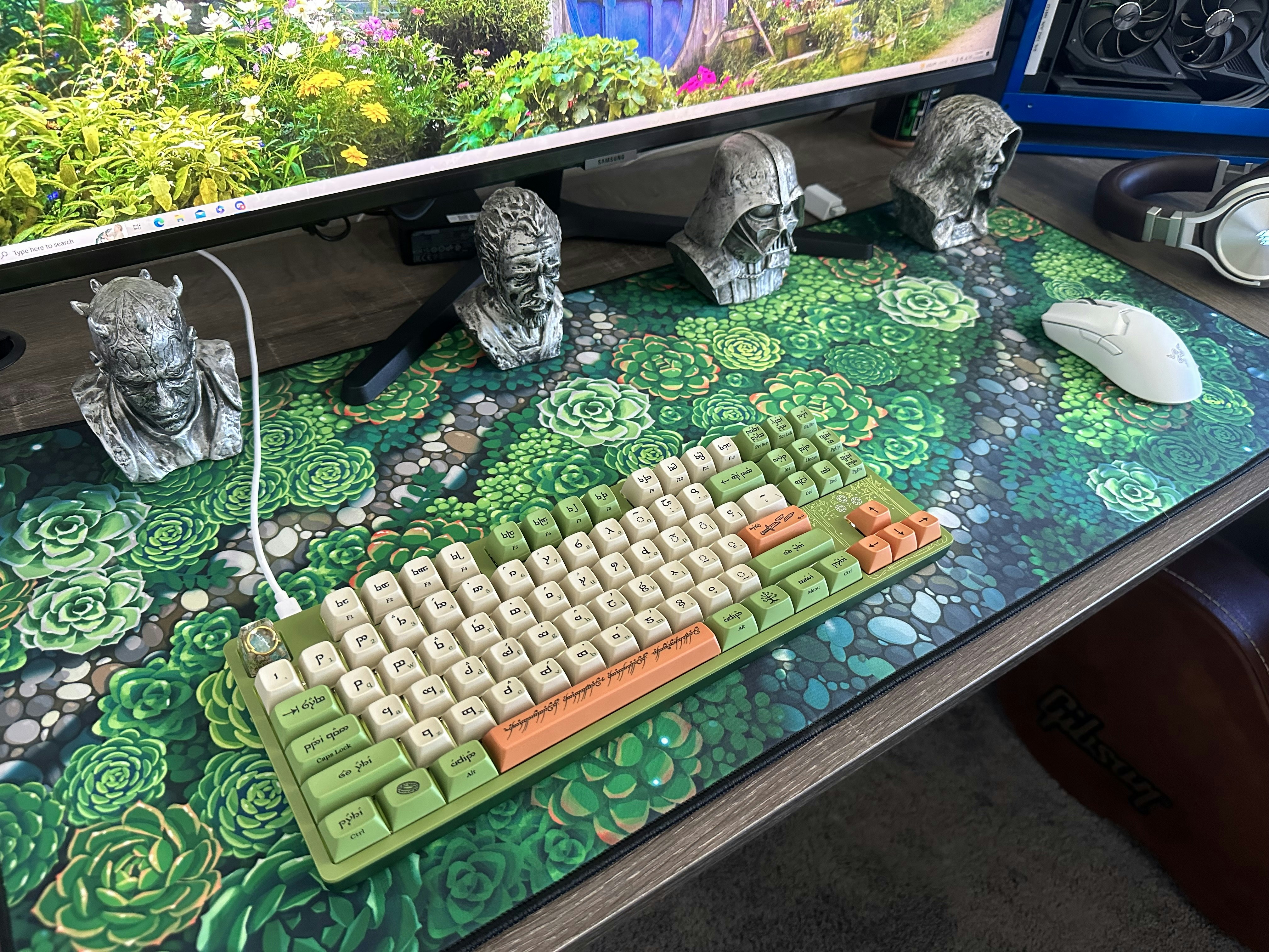 Drop + The Lord of the Rings™ Elvish Keyboard Mechanical Keyboards