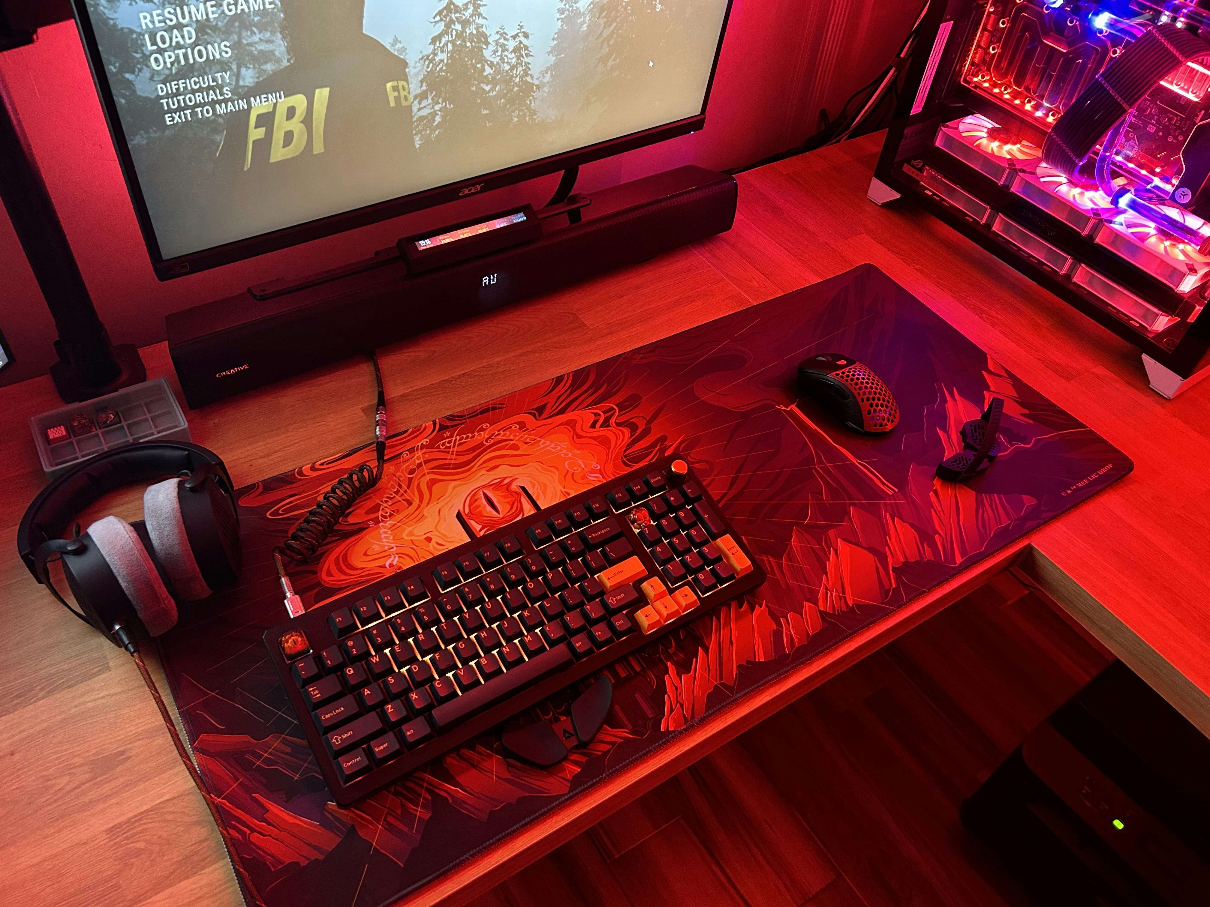 Drop + The Lord of the Rings™ Baraddûr™ Desk Mat Battlestations