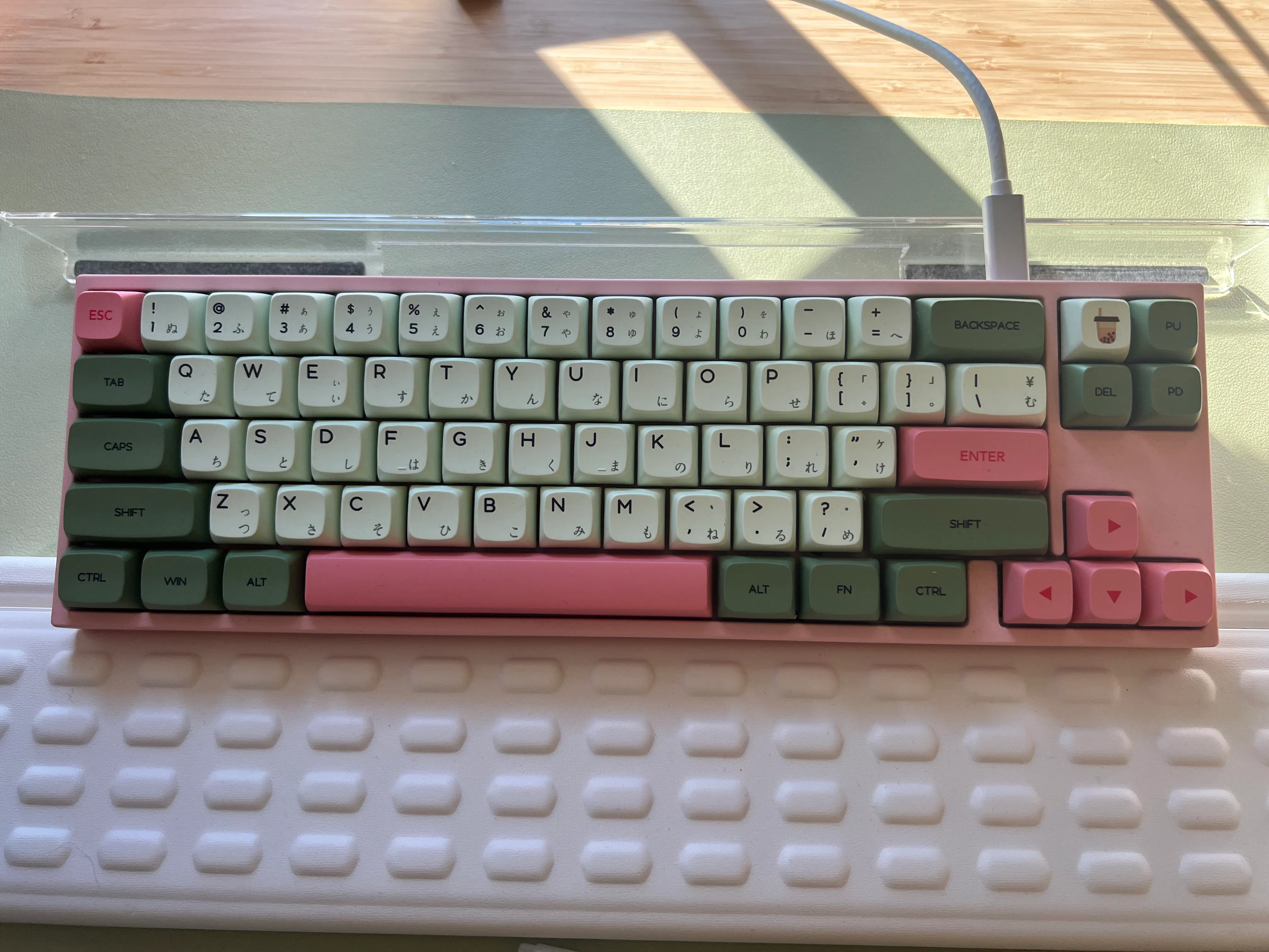 Sister's board with Matcha keycap set! | Drop