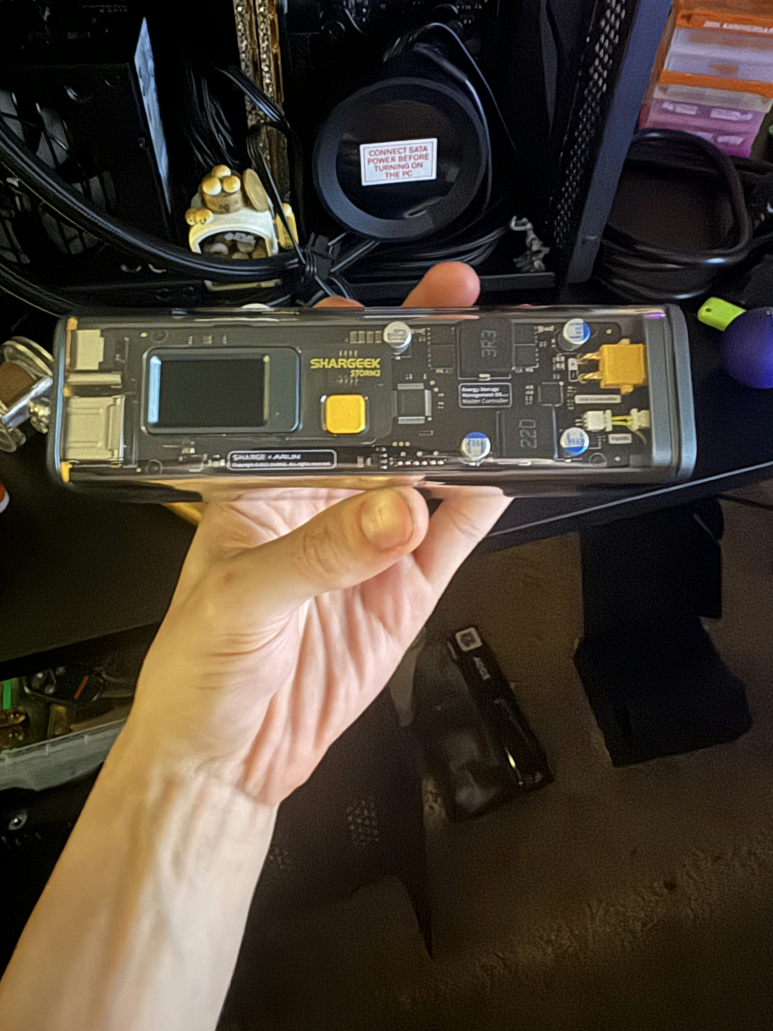 SHARGEEK「STORM2」 Shargeek Storm 2 review: That's one badass battery pack