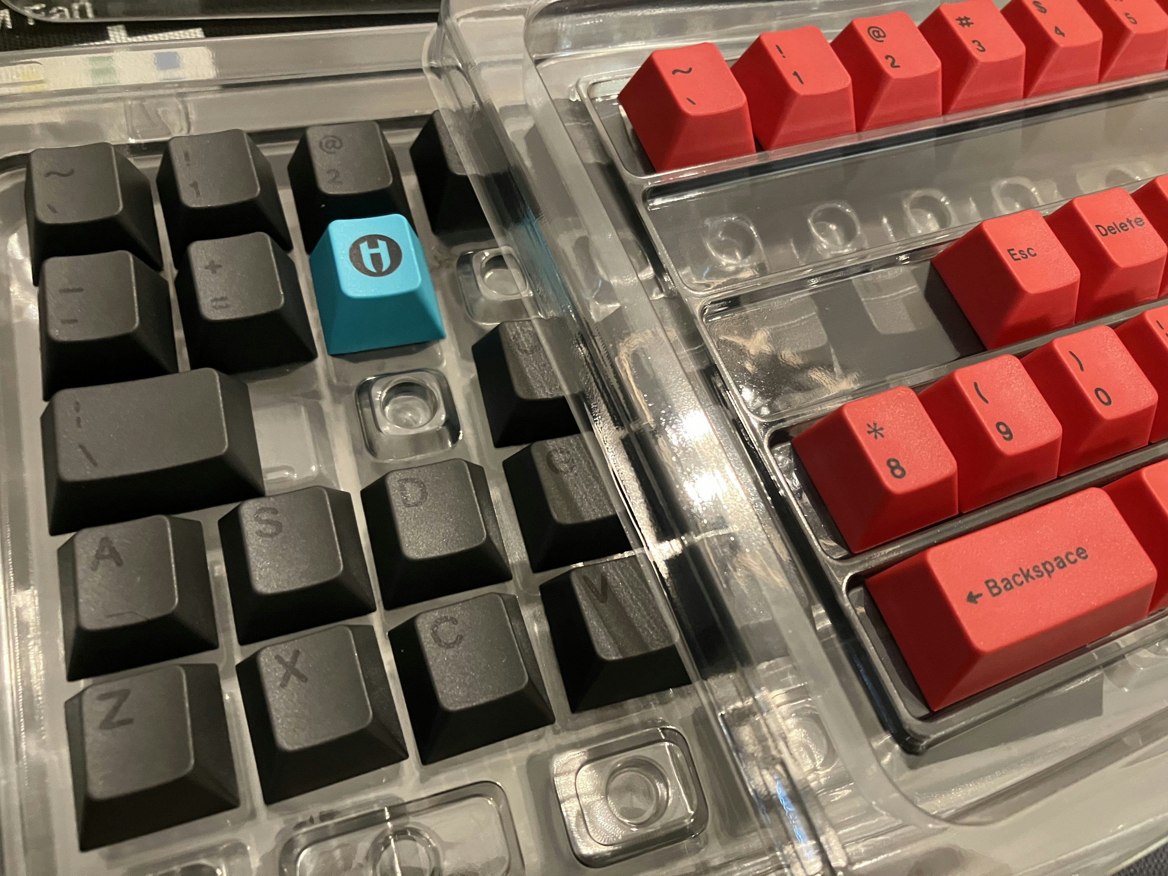 HammerWorks CRP Round 6 PBT Keycap Set | Mechanical Keyboards