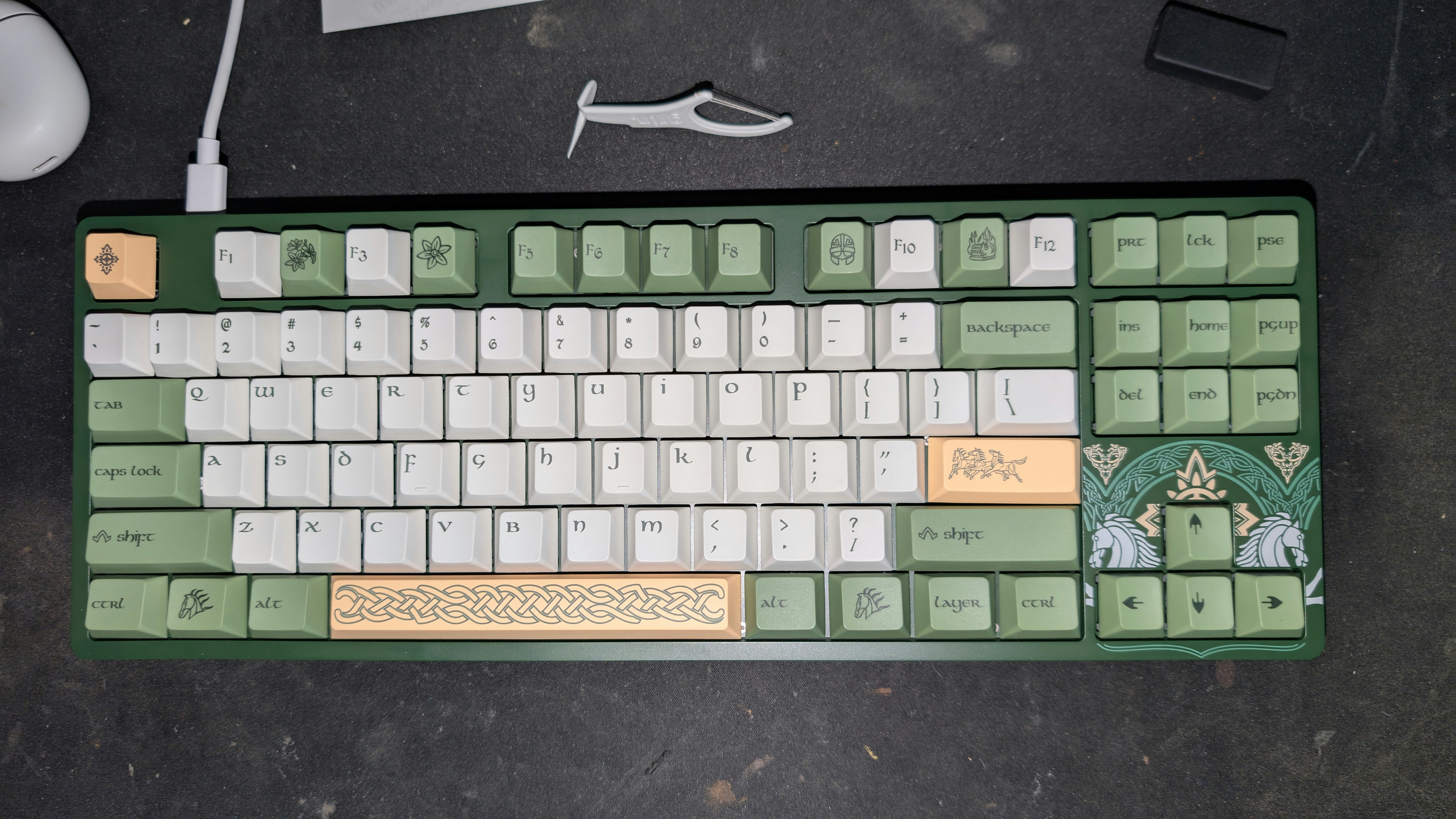 Drop + The Lord of the Rings™ Rohan™ Keyboard | Mechanical