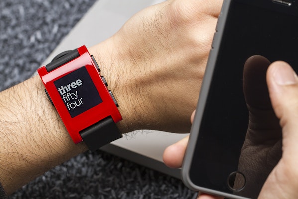 smartwatch similar to pebble