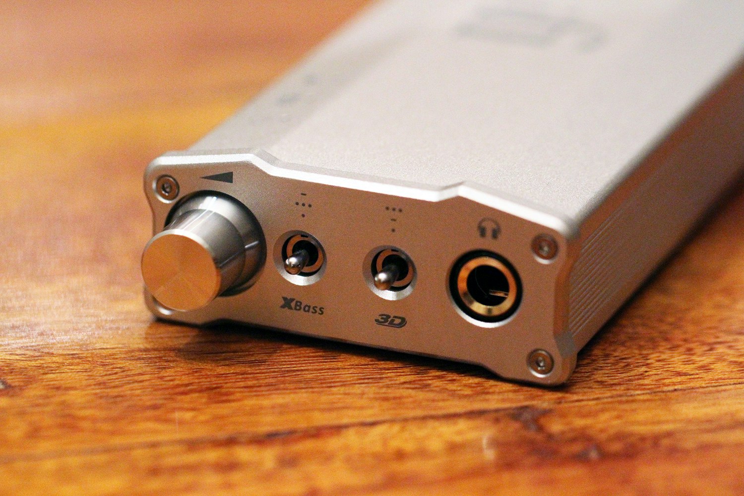 iFi iCan Headphone Amp with Gain Switch