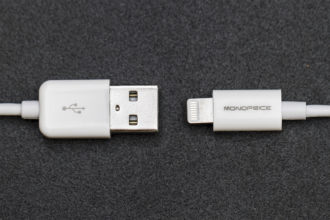 Monoprice MFI Certified Lightning Cable