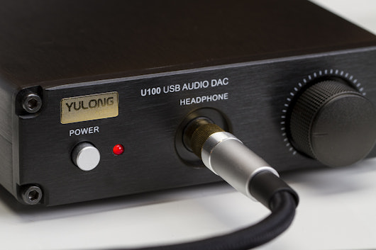 Yulong U100 Audiophile DAC/Amplifier