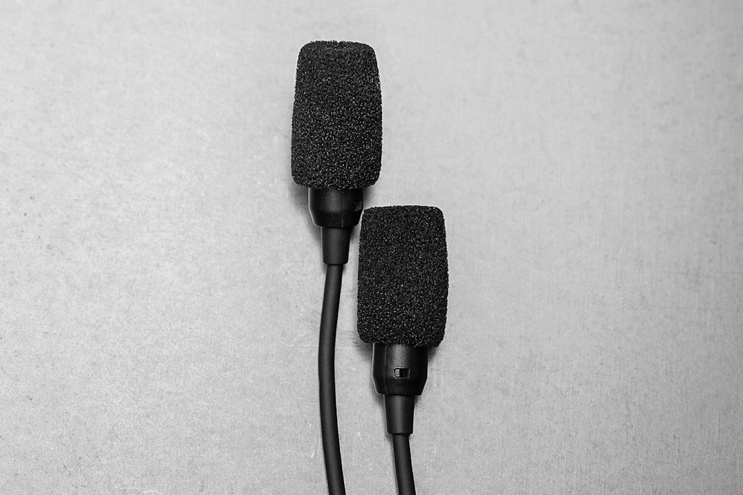 AE iOS Microphone Adapter + Binaural Microphones