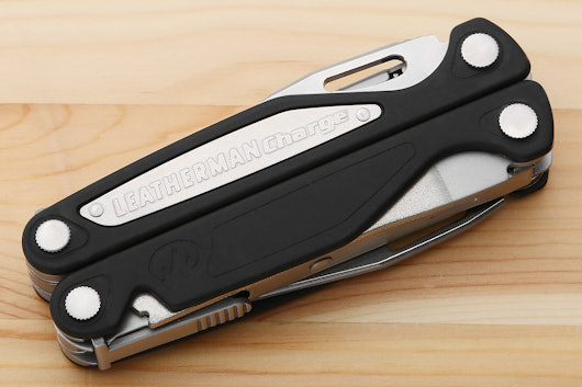 Leatherman Charge ALX Multi-Tool + Squirt