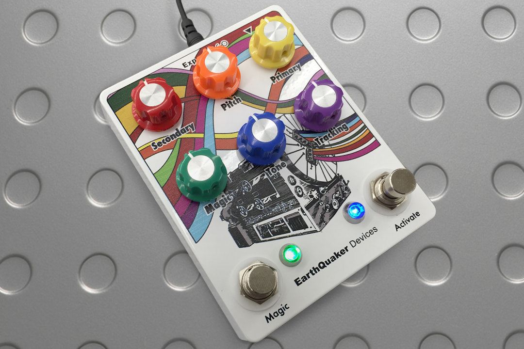 Earthquaker Devices Custom Rainbow Machine Pedal