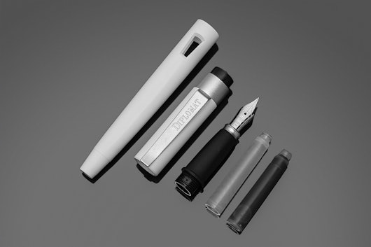 Diplomat Moderns Magnum SoftTouch Fountain Pen