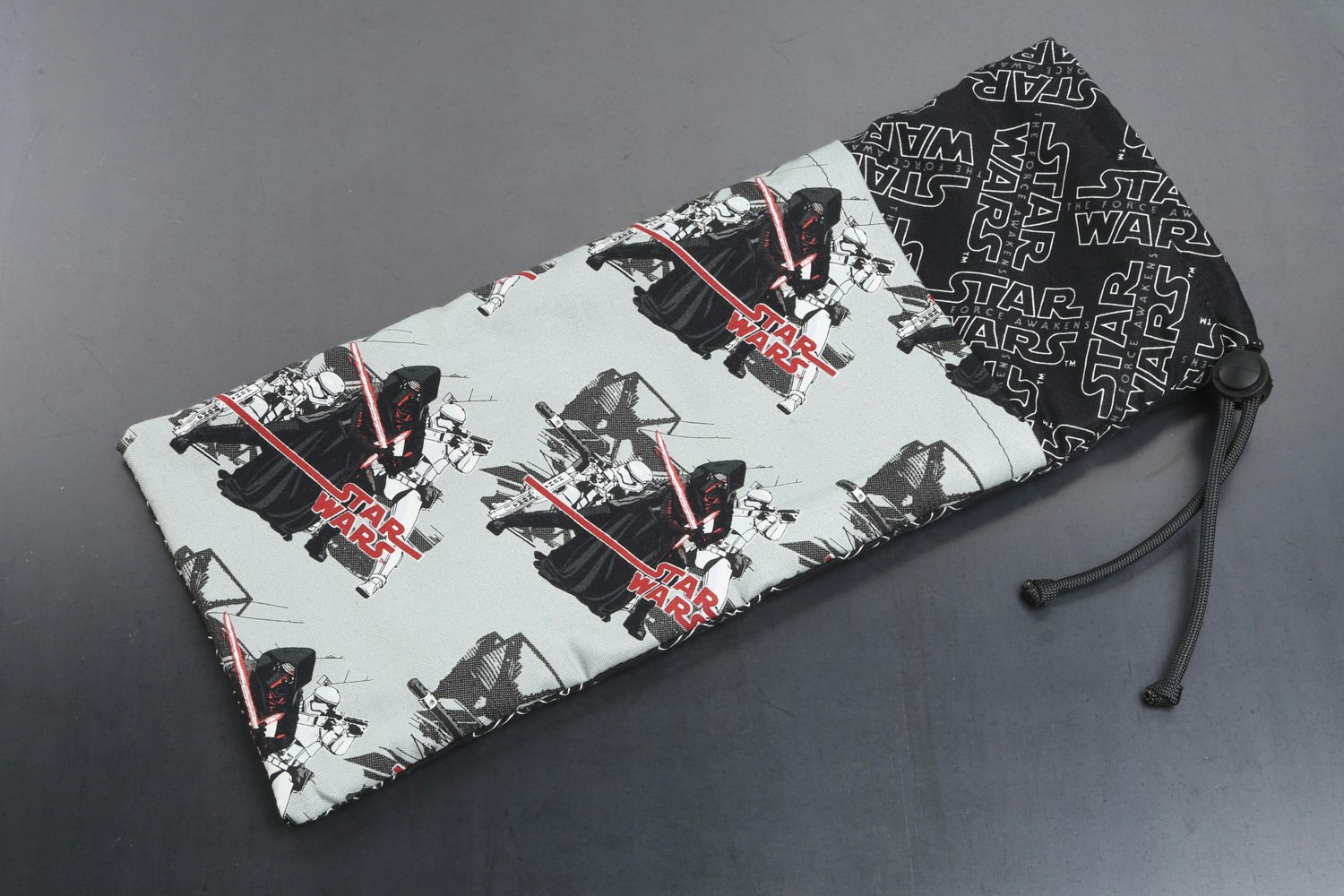 Gray Kylo Ren + Black Logo