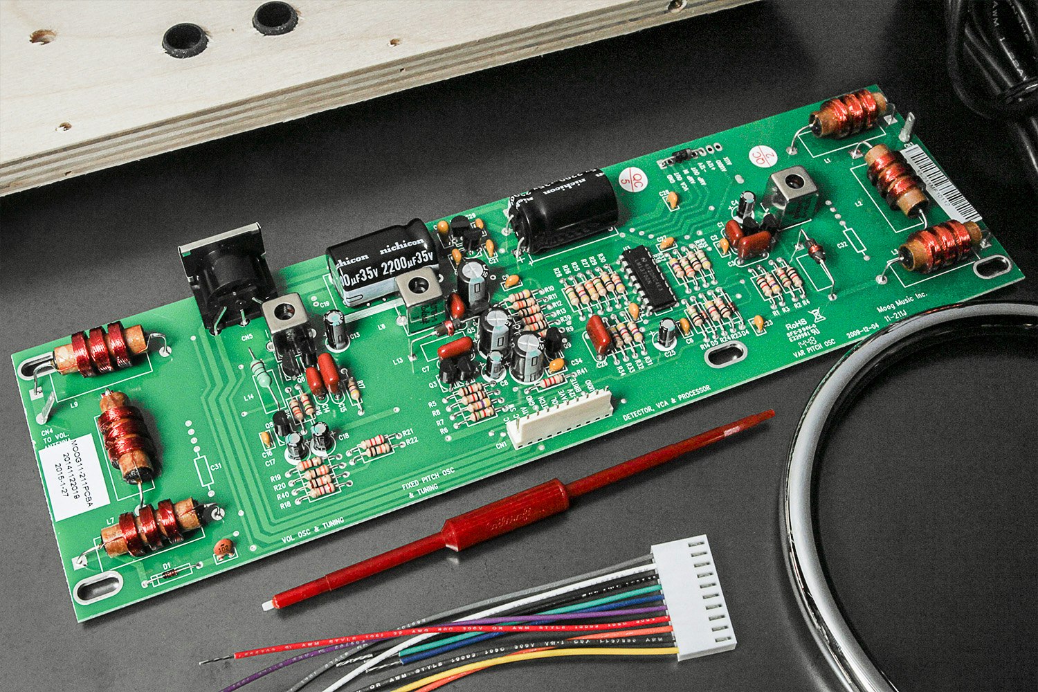 Moog Etherwave Theremin Kit (Standard) | Audiophile | Accessories | Drop