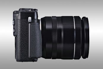 Fujifilm X-E1 Mirrorless Digital Camera with 18-55mm Lens Kit (Black)